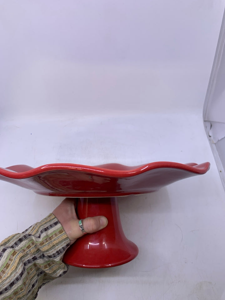 RED CERAMIC W/ WAVY EDGE.