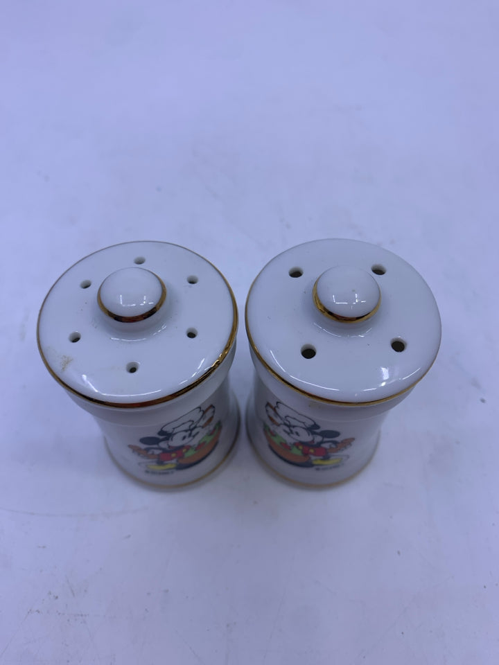 VTG WHITE MIKEY MOUSE S/P SHAKERS.