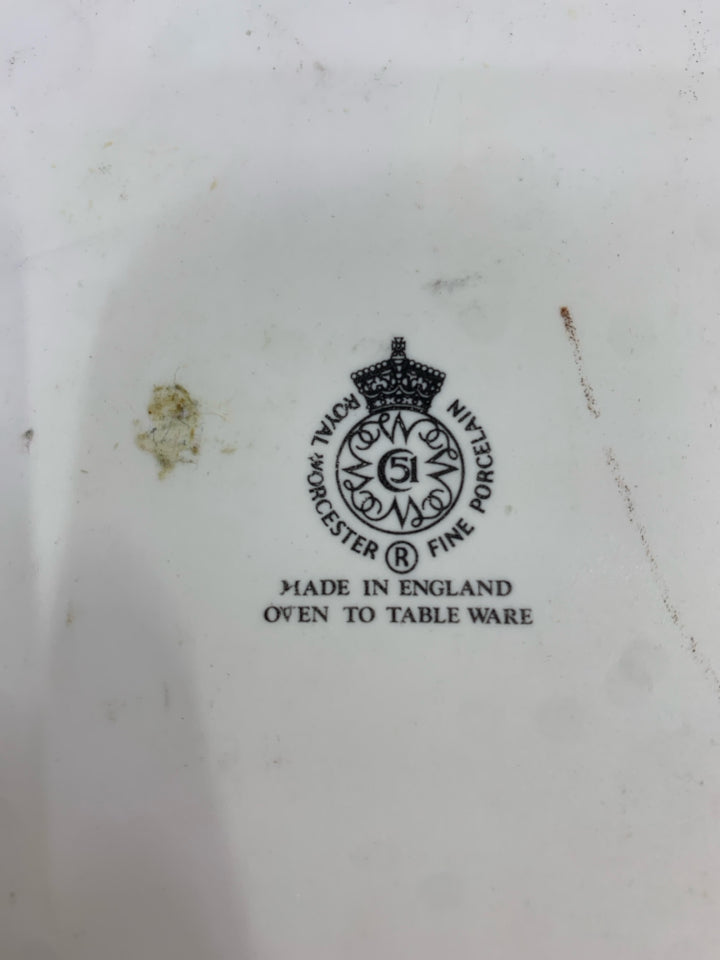 EVESHAM GOLD AND SQUARE BUFFET SERVING DISH.