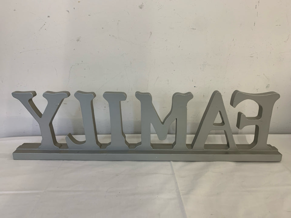 MATTE SILVER "FAMILY" STANDING SIGN.