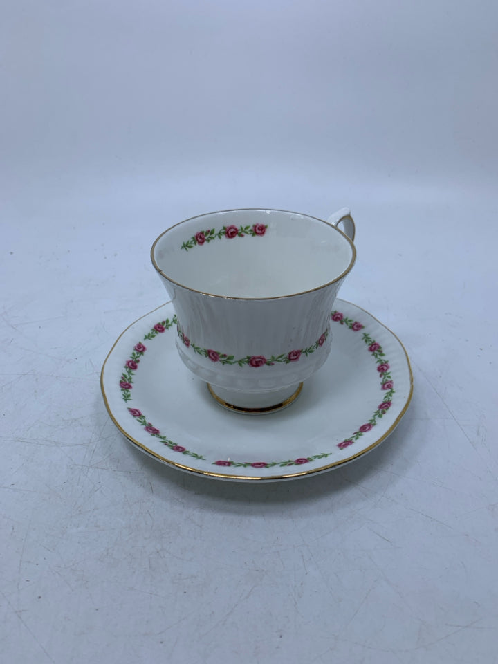 SMALL PINK ROSES TEACUP/SAUCER.
