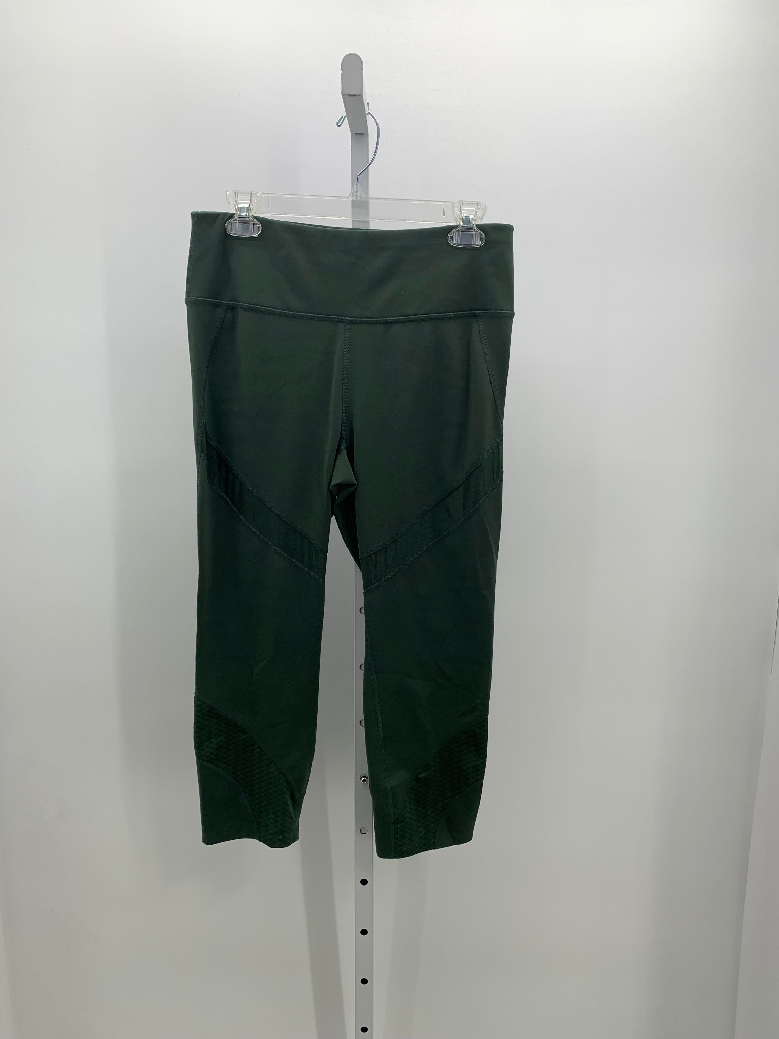 Aviva Size Large Misses Cropped Pants