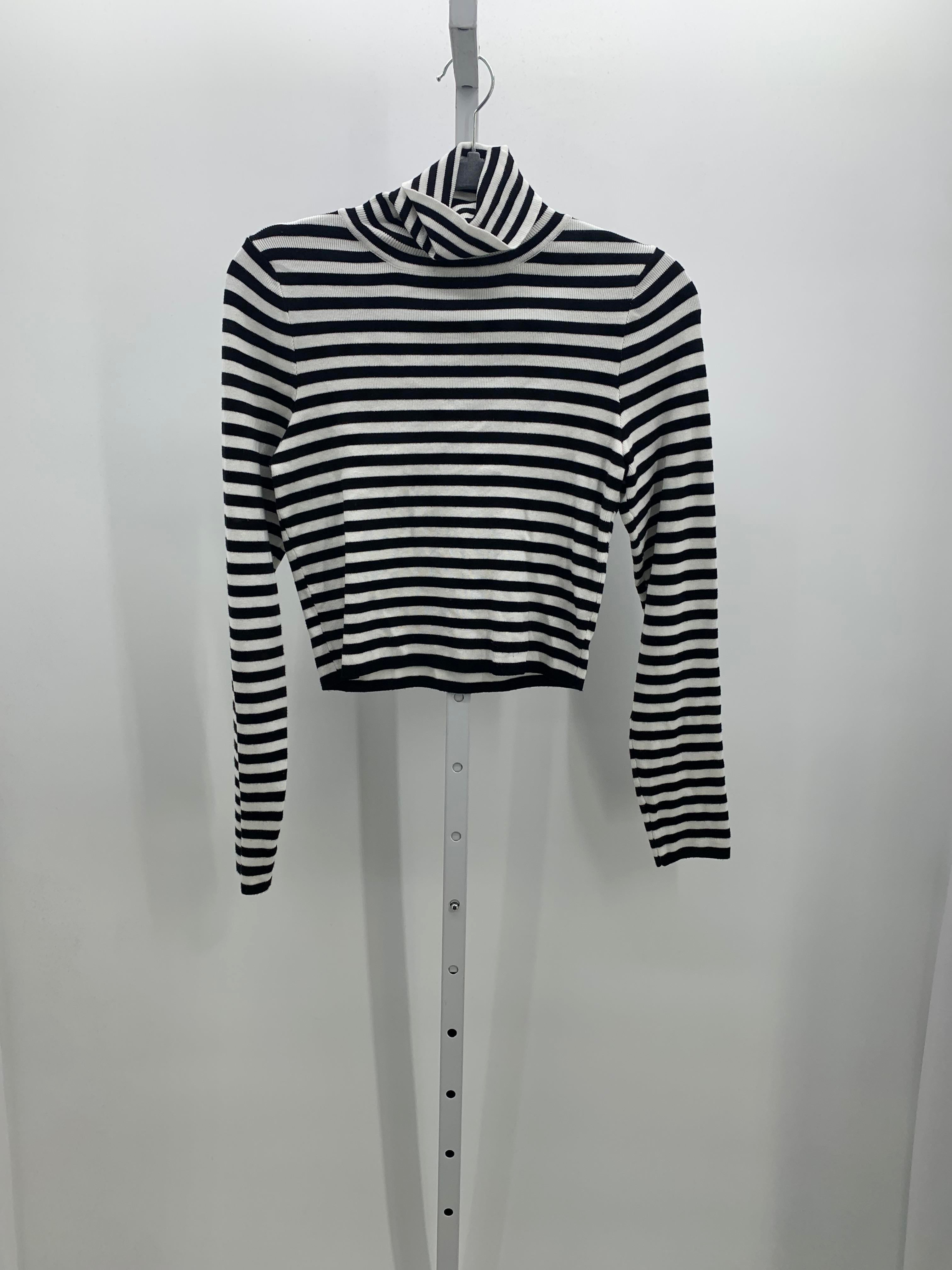 Forever 21 Size Extra Large Juniors Long Sleeve Sweater