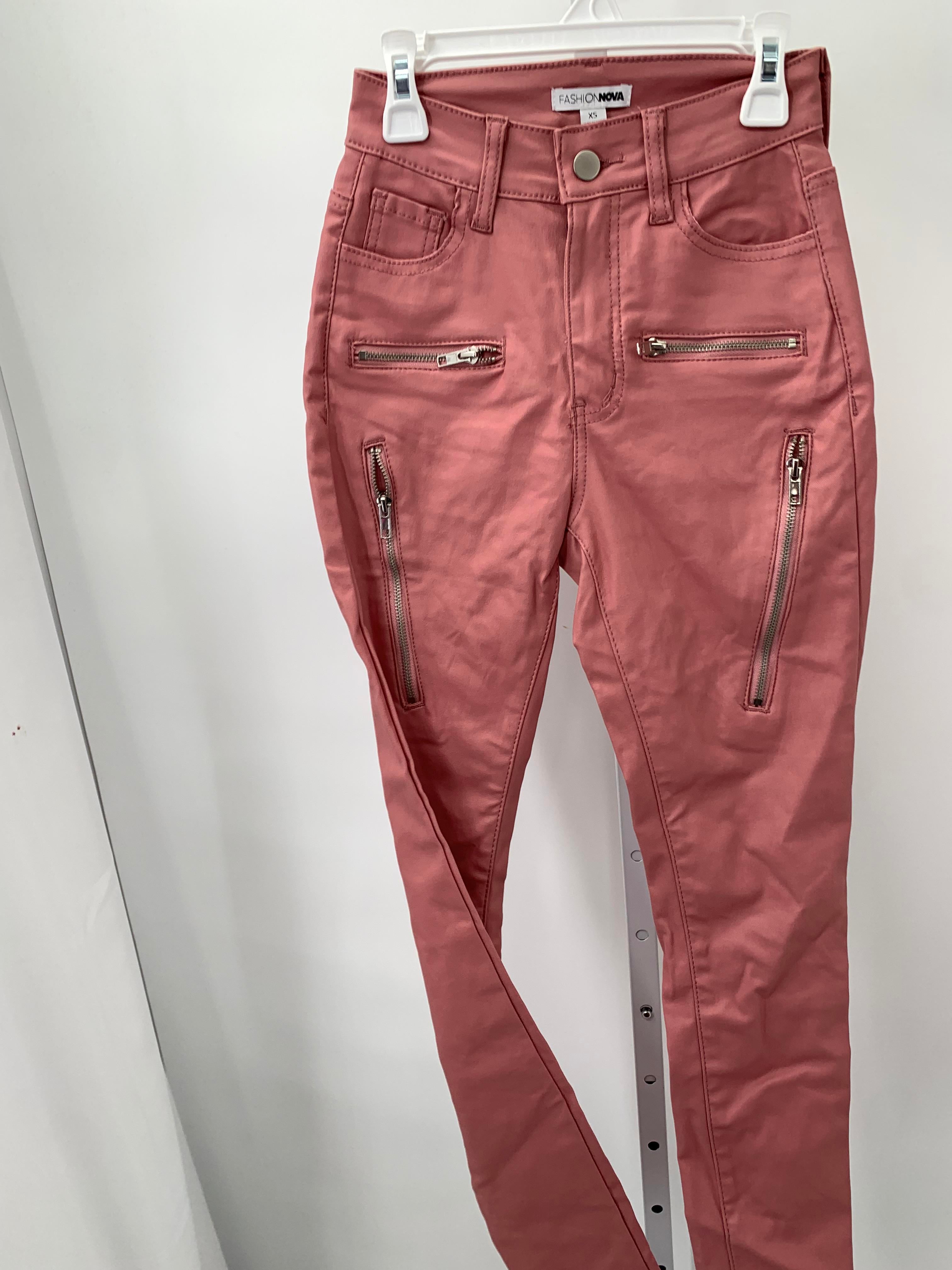 Size X Small Juniors Pants