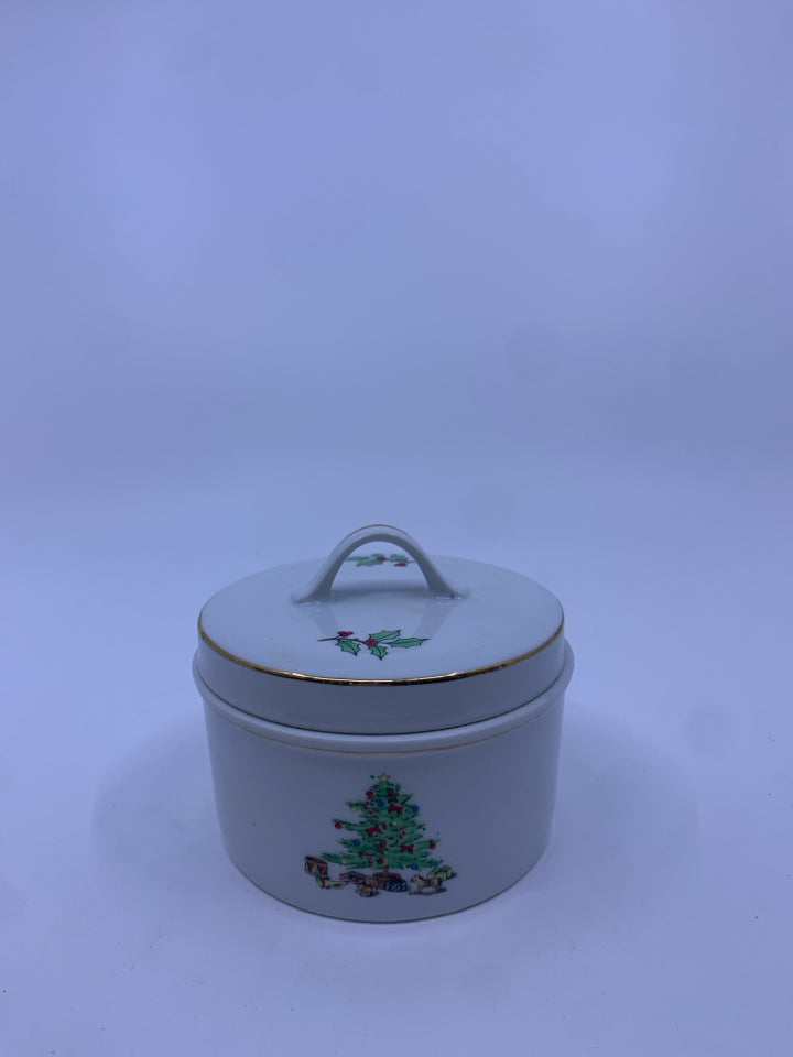 HOLIDAY HOSTESS CHRISTMAS TREE SUGAR BOWL.