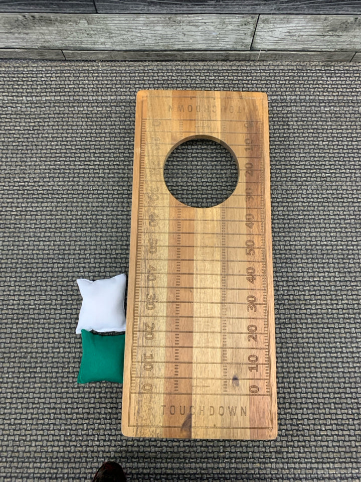 SMALL FOOTBALL CORNHOLE.