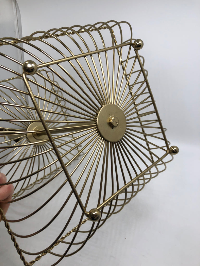 GOLD 2 TIER SQUARE FRUIT BASKET.