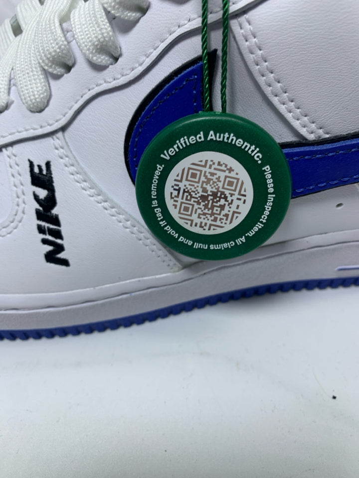 Nike Size 7.5 Young Men's Sneakers