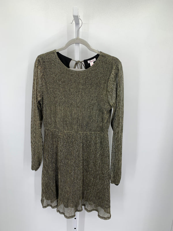 Xhilaration Size Medium Juniors Long Sleeve Dress