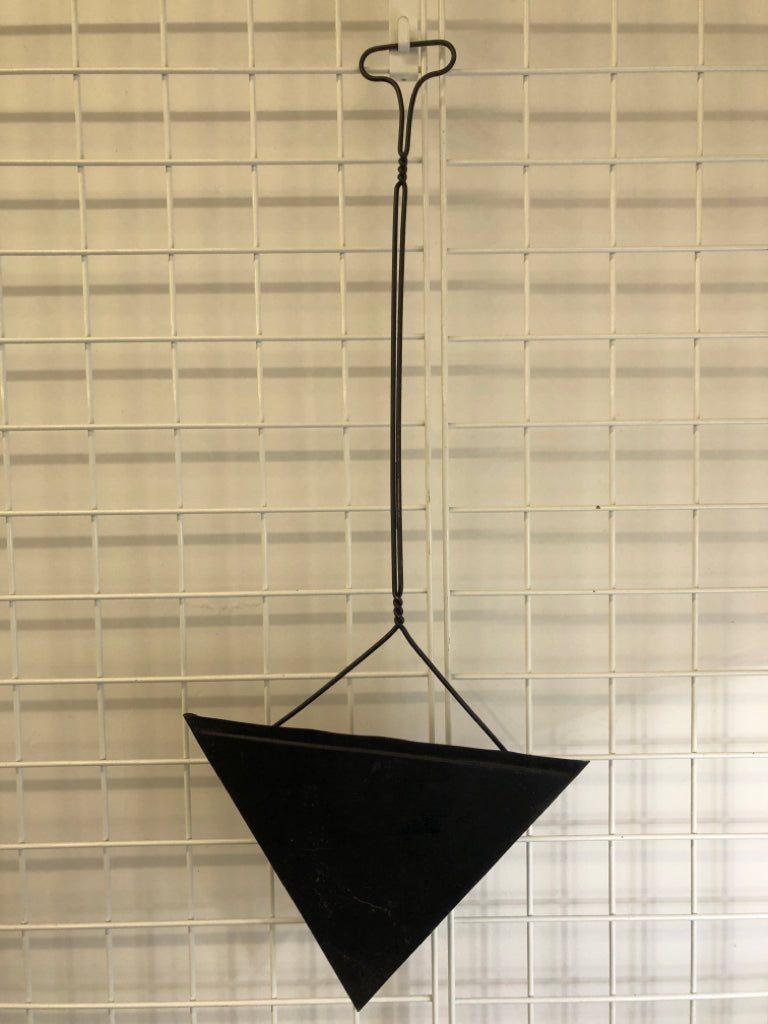 RUSTIC METAL POCKET WALL DECOR.