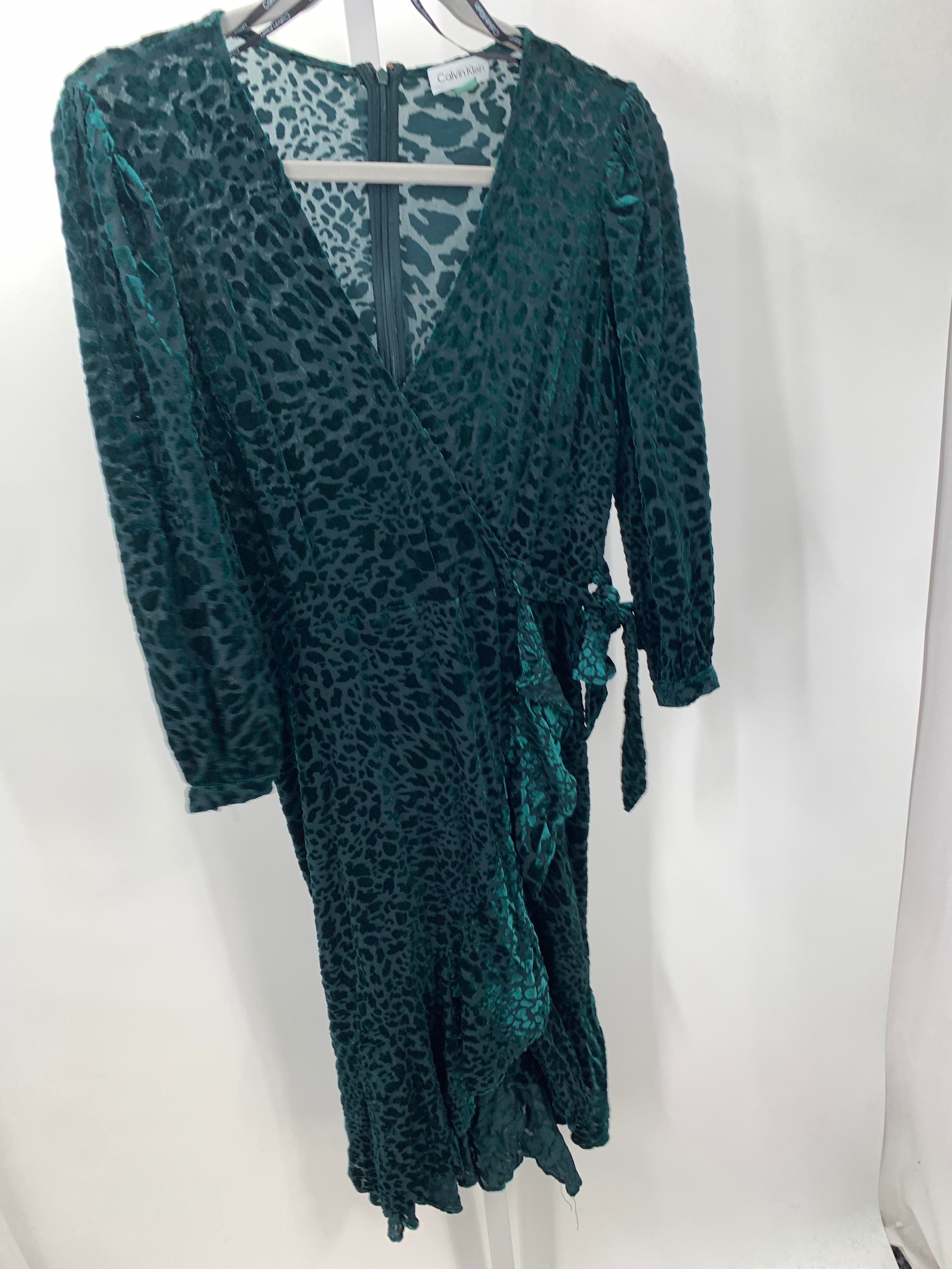 Calvin Klein Size 8 Misses 3/4 Sleeve Dress