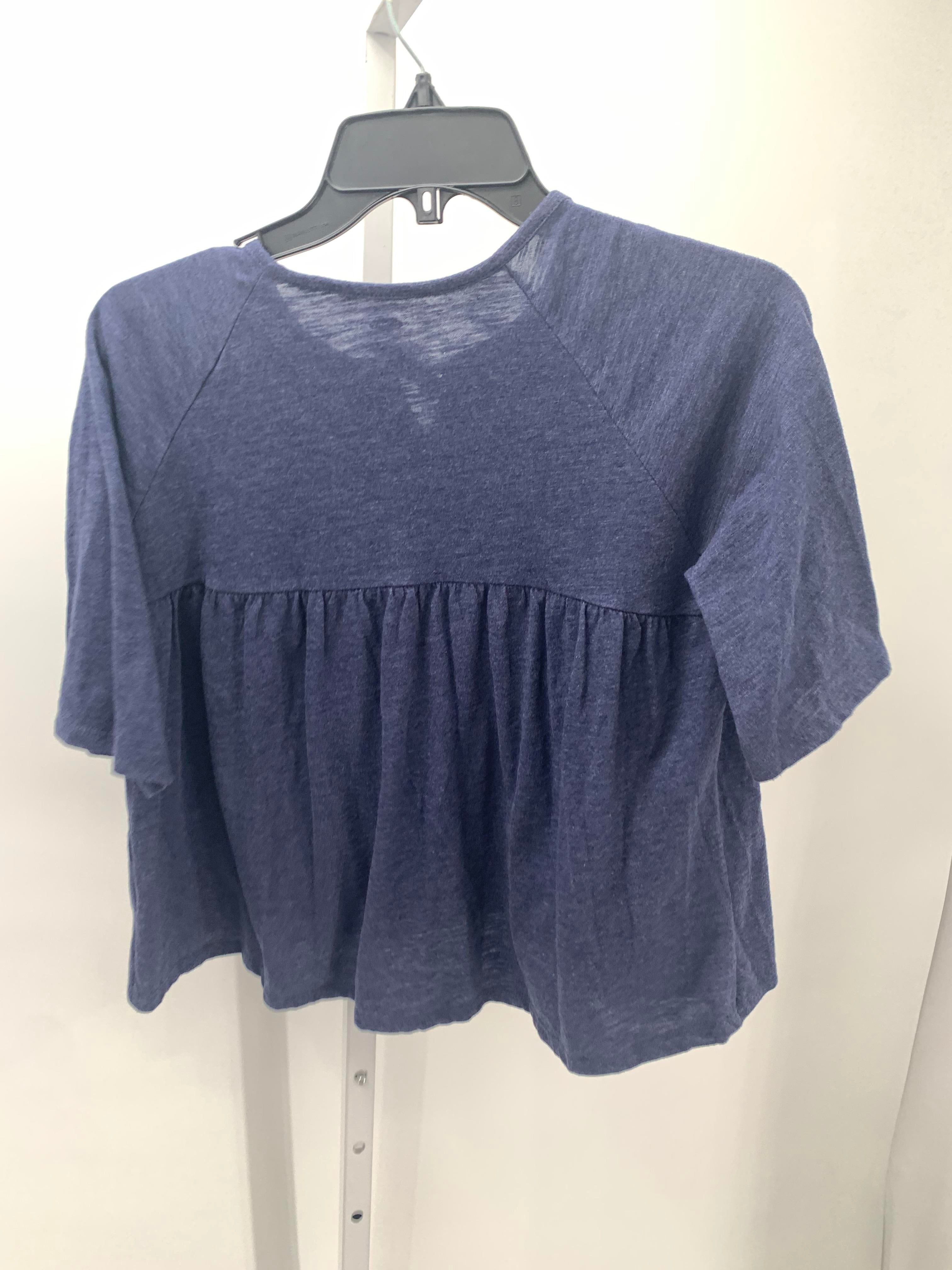 Old Navy Size 10-12 Girls Short Sleeve Shirt