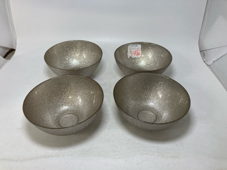 4 SPARKLE GLASS BOWLS.