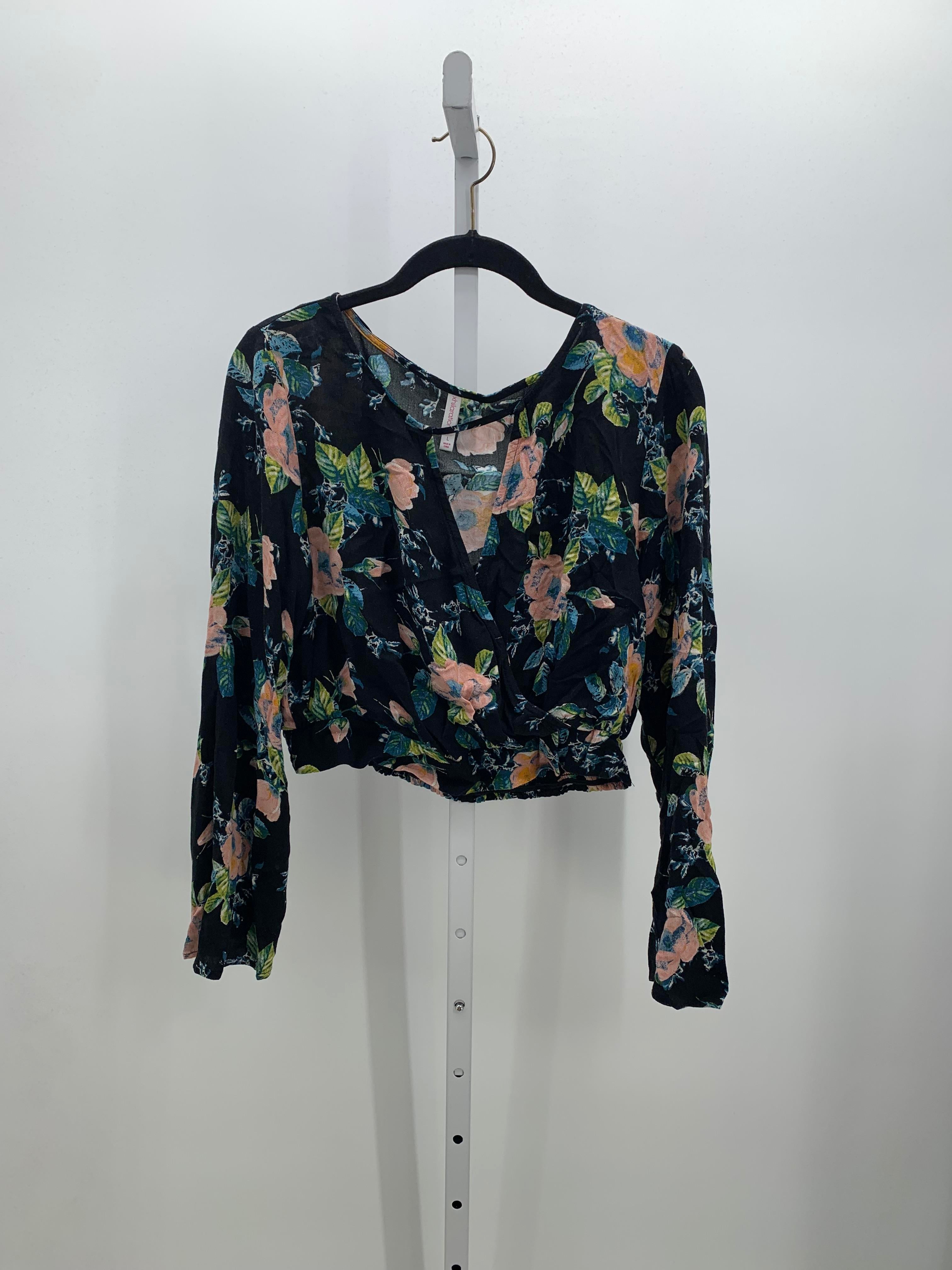 Xhilaration Size Large Juniors Long Sleeve Shirt