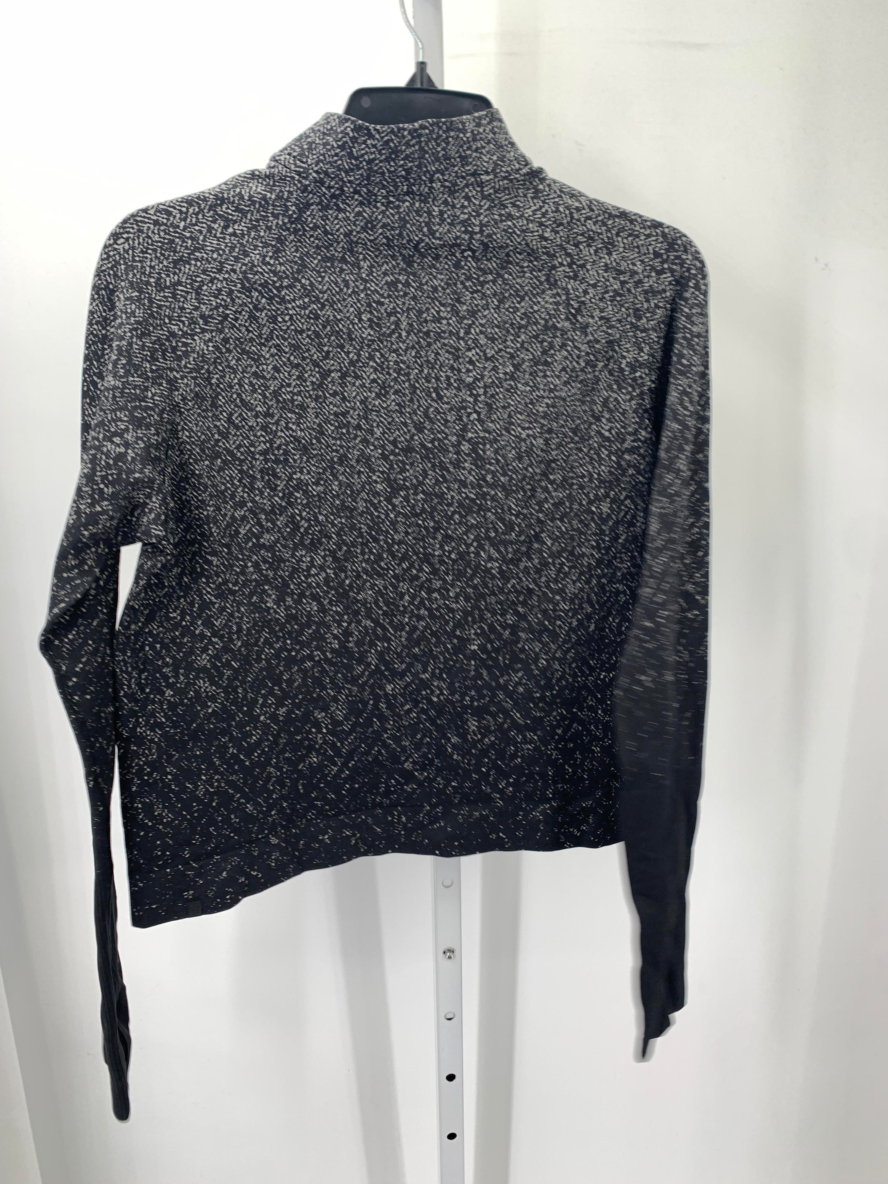 Lululemon Size 12 Misses Long Sleeve Shirt