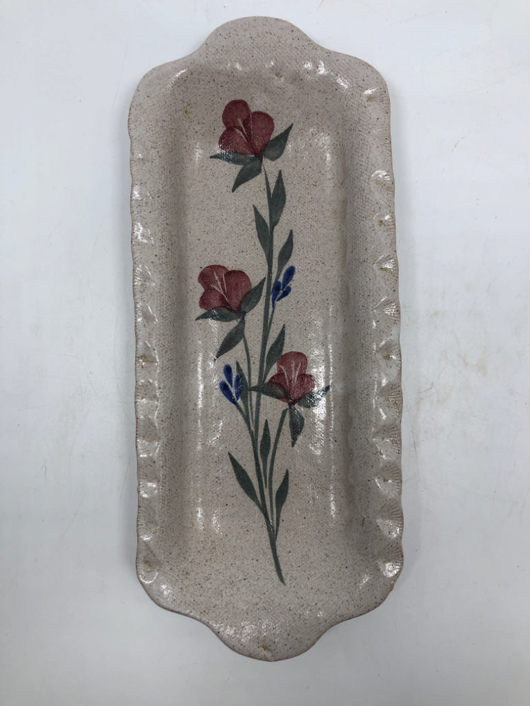 RECTANGLE SPECKLE TRAY W/PINK FLOWERS.