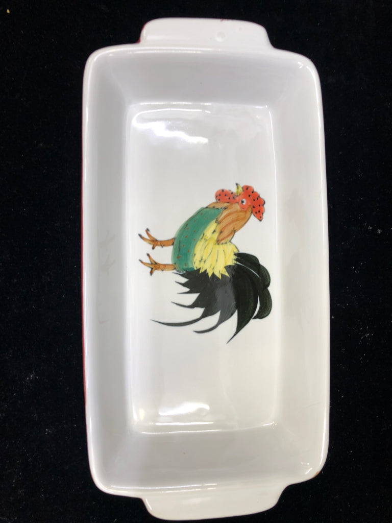 SMALL ROOSTER STONEWARE BAKER.