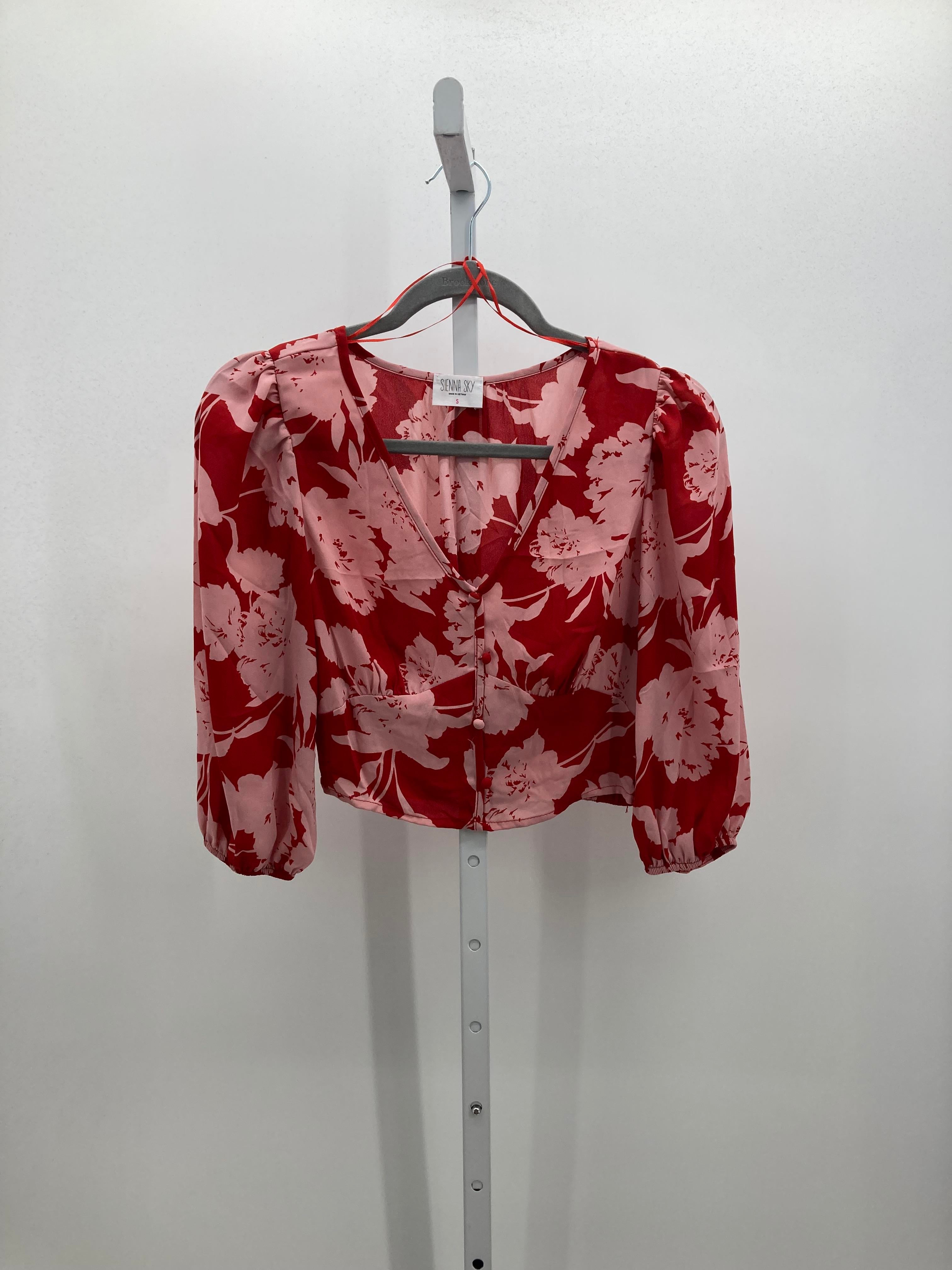 SIENNA SKY Size Small Juniors 3/4 Sleeve Shirt