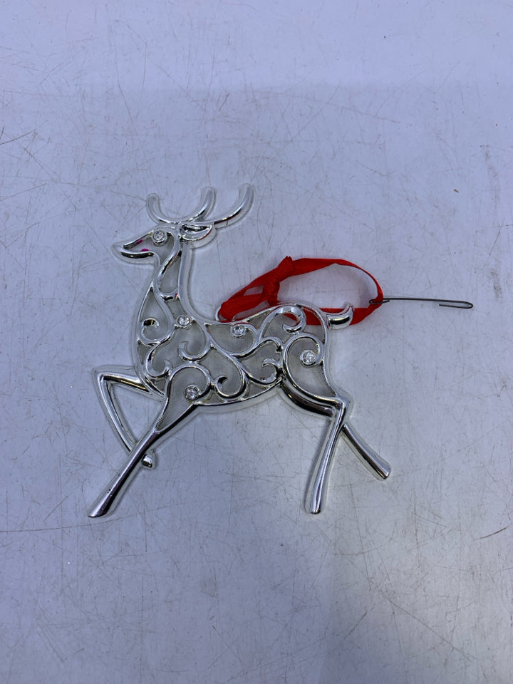 LENOX SCROLL REINDEER
