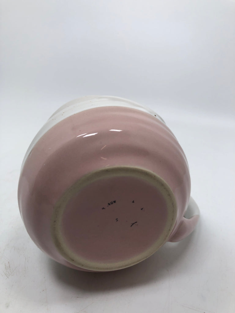 "BE HAPPY" PINK MUG.