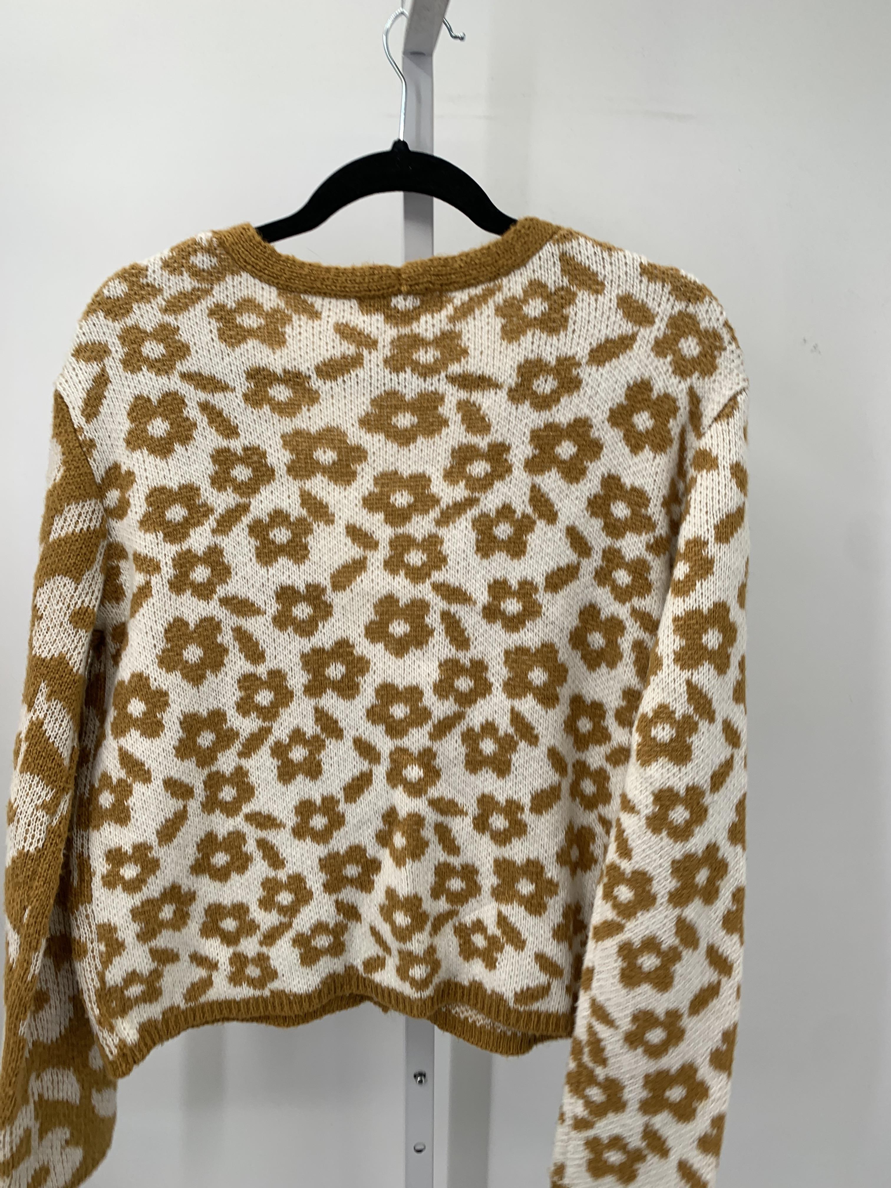 SO Size Medium Juniors Long Sleeve Sweater