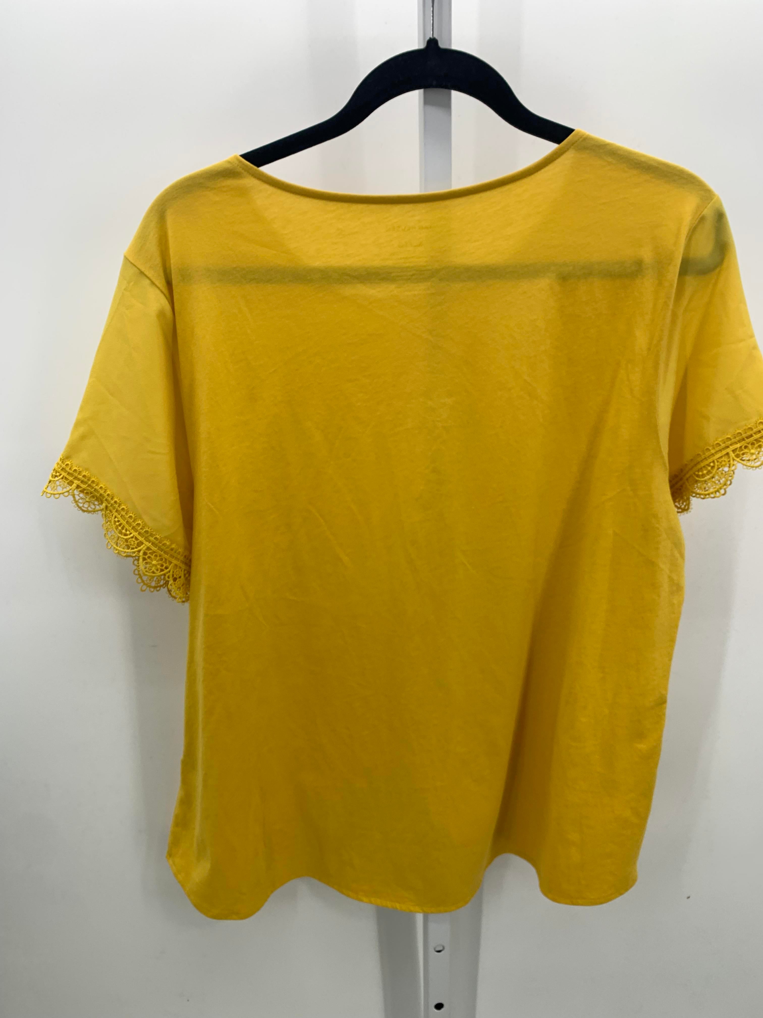 Van Heusen Size Extra Large Misses Short Sleeve Shirt