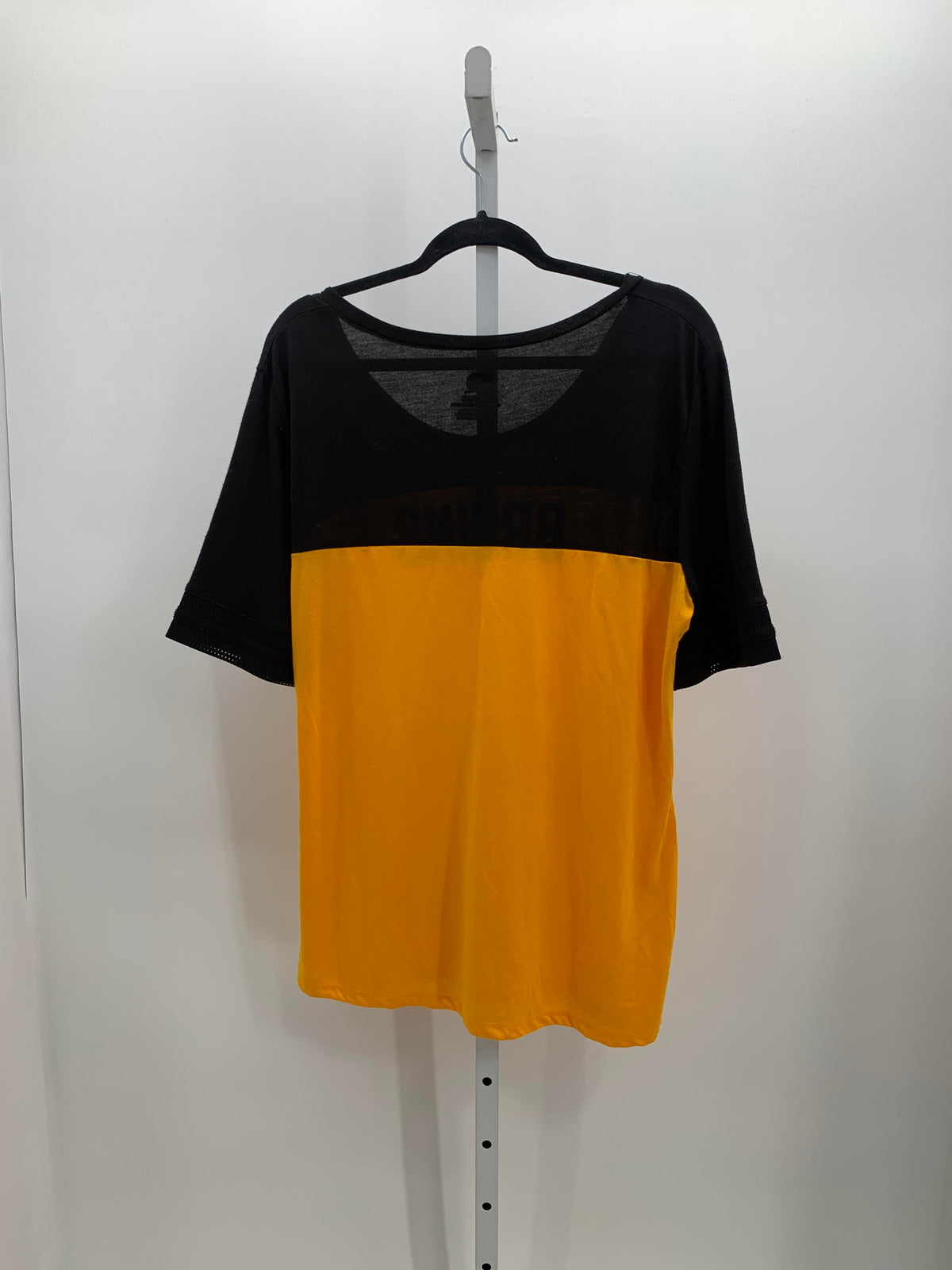 NHL Size XXL Misses Short Sleeve Shirt