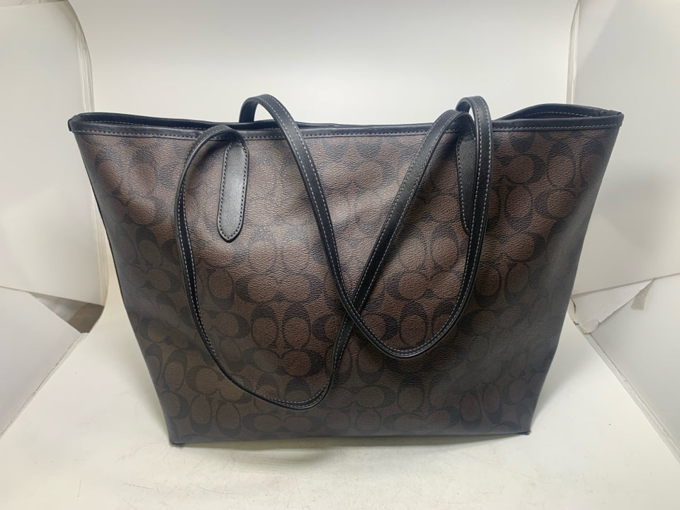 Coach CL420 City Tote in Signature Canvas w/ Rose Print