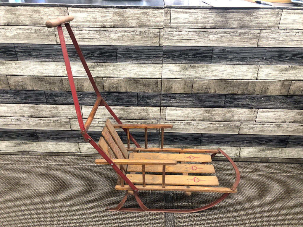 VTG DECORATIVE CHILDRENS SLED RED METAL/WOOD.