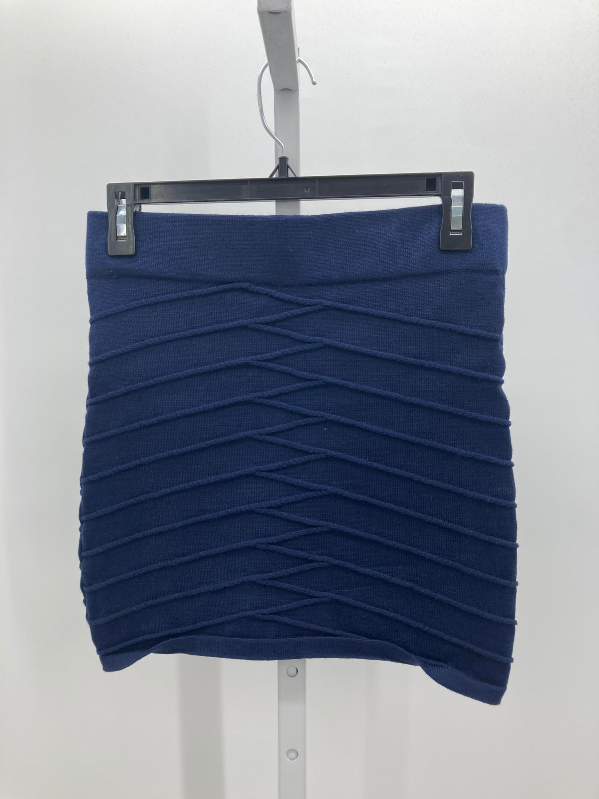 Poof Size Medium Juniors Skirt