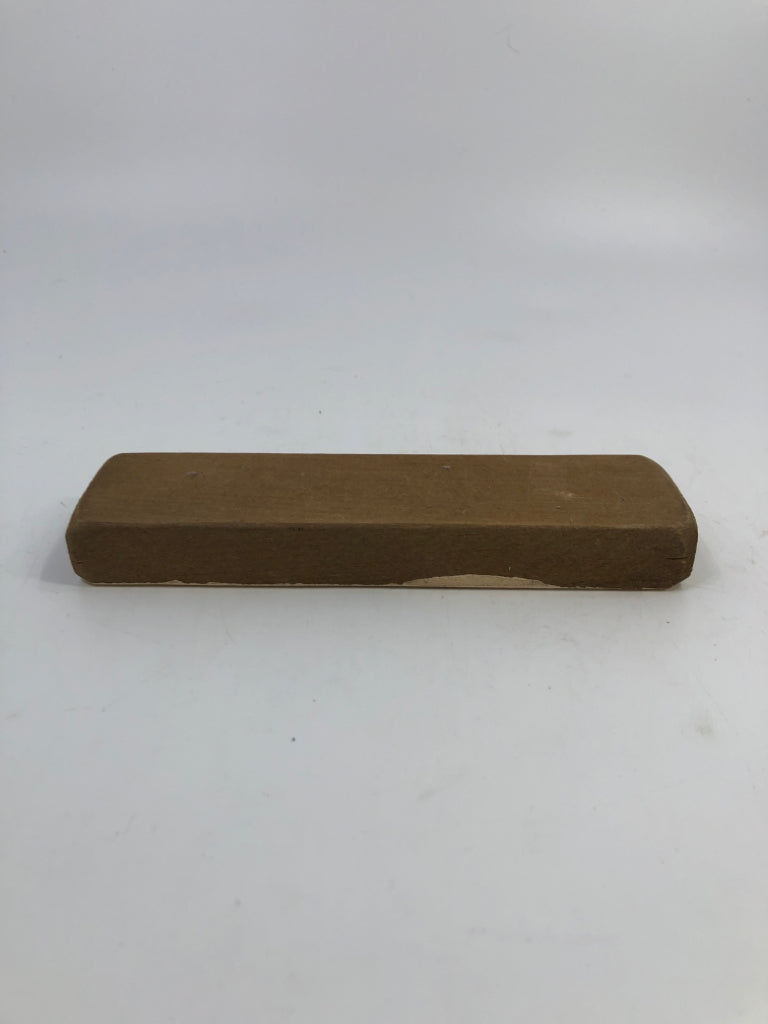 LAUGH OUT LOUD PRIMITIVE STYLE WOOD BLOCK.