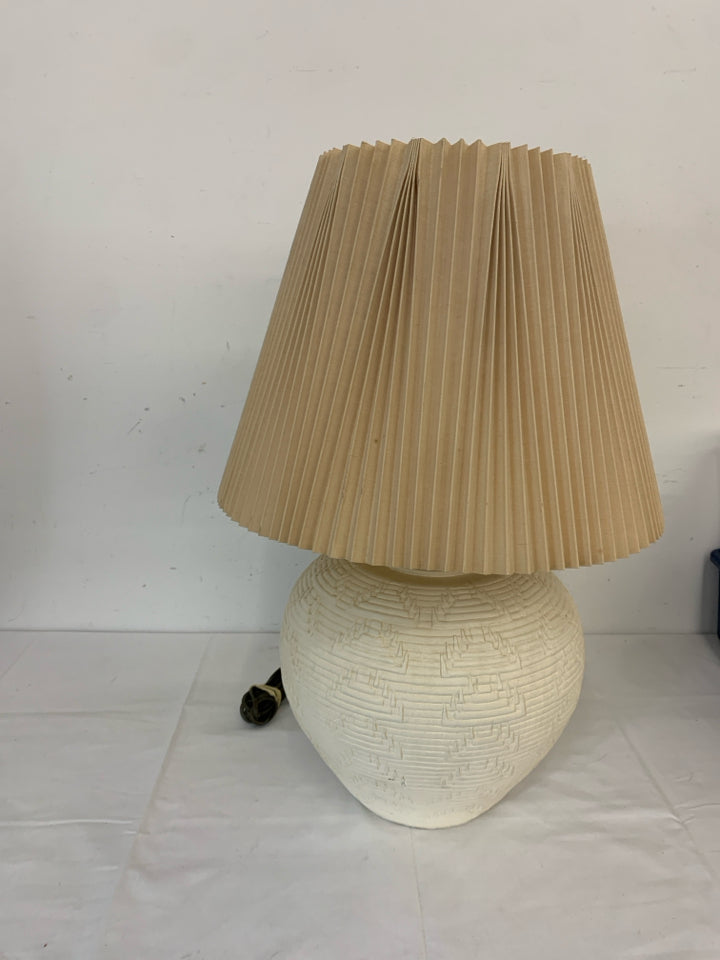 ROUND WHITE WOOD BASE LAMP W CREAM SHADE.