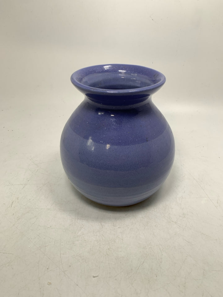 LIGHT BLUE POTTERY VASE.