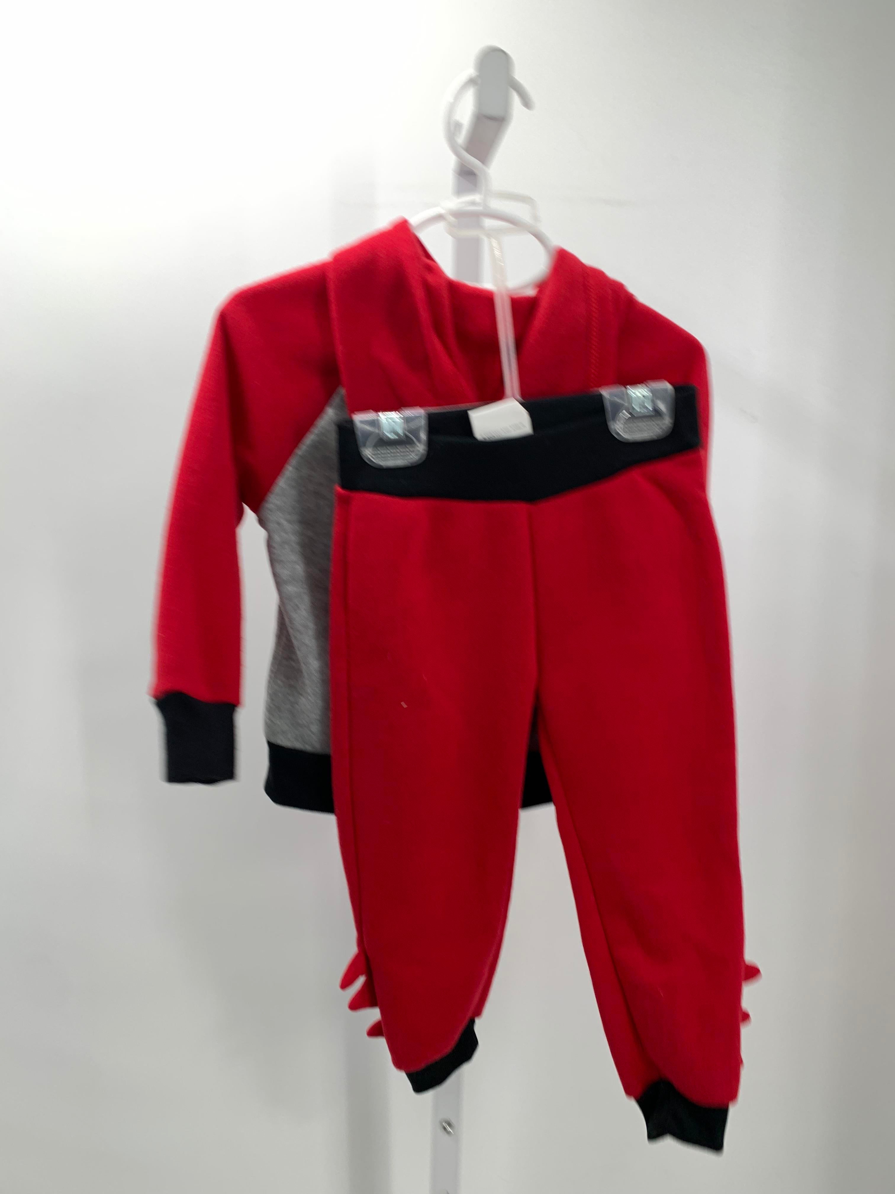 NEW HOODED KNIT AND PANTS.