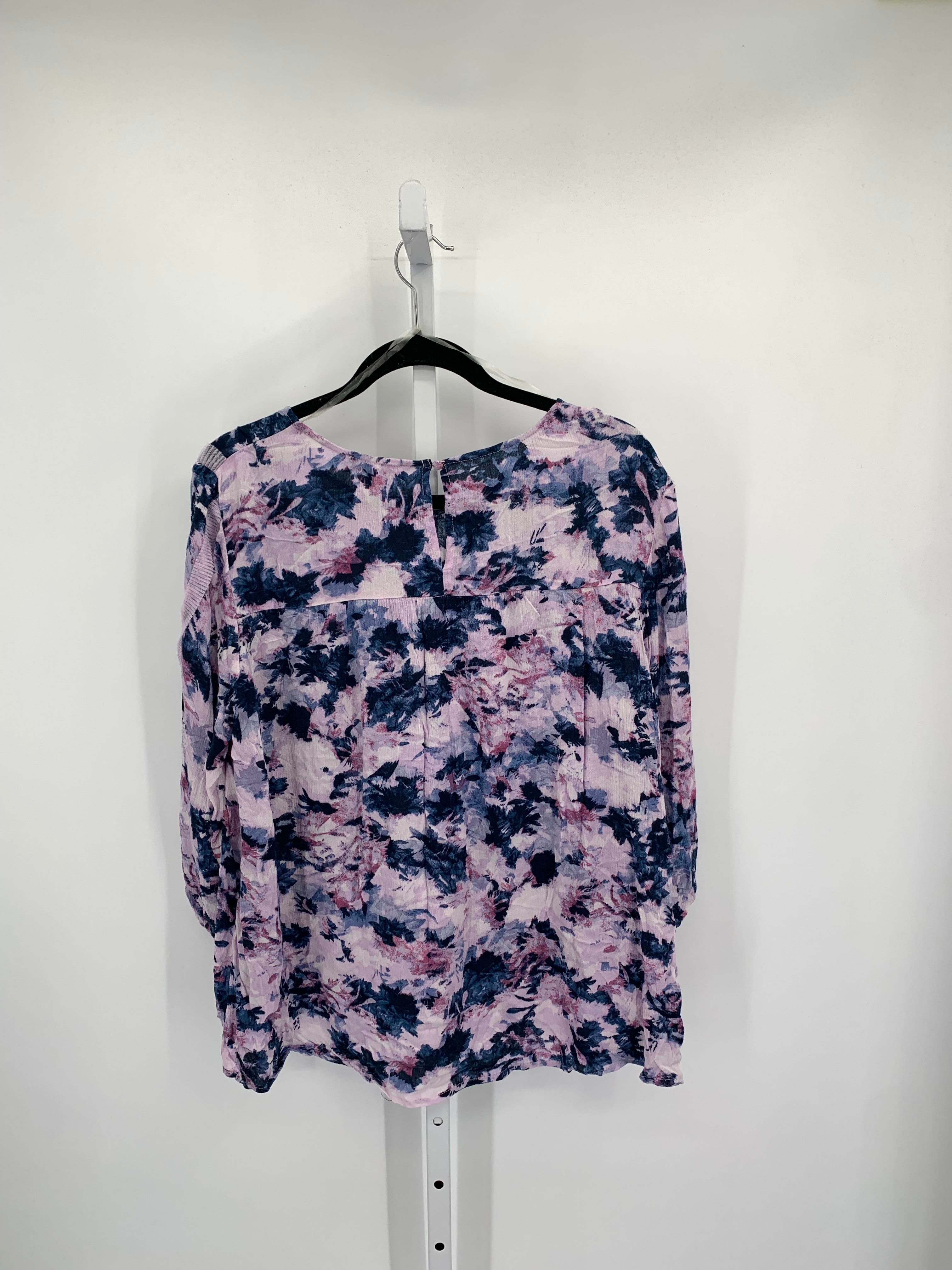 Size Extra Large Misses 3/4 Sleeve Shirt