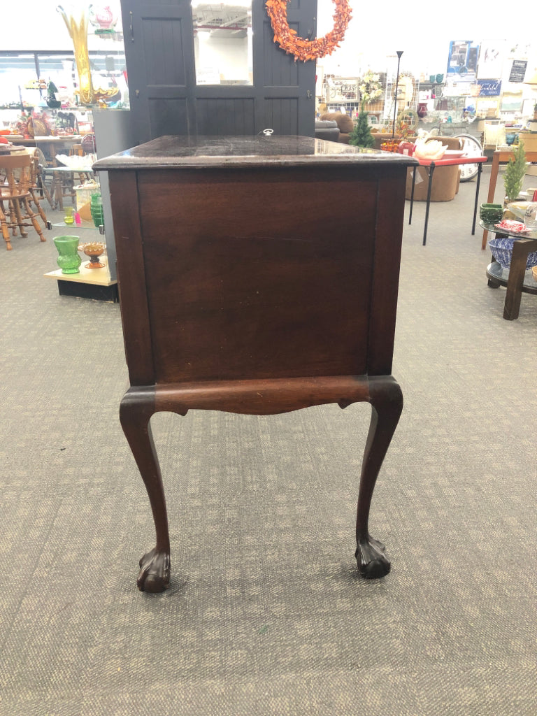 DARK WOOD BUFFET 5 DRAWERS.