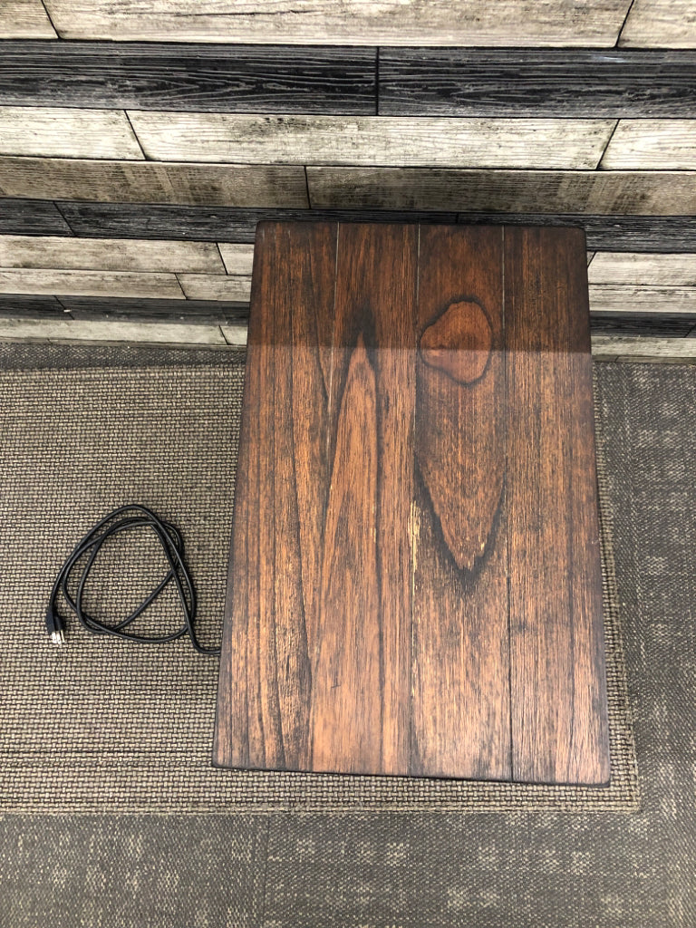 WOOD TOP GREY SIDE TABLE W/DOOR AND OUTLETS.