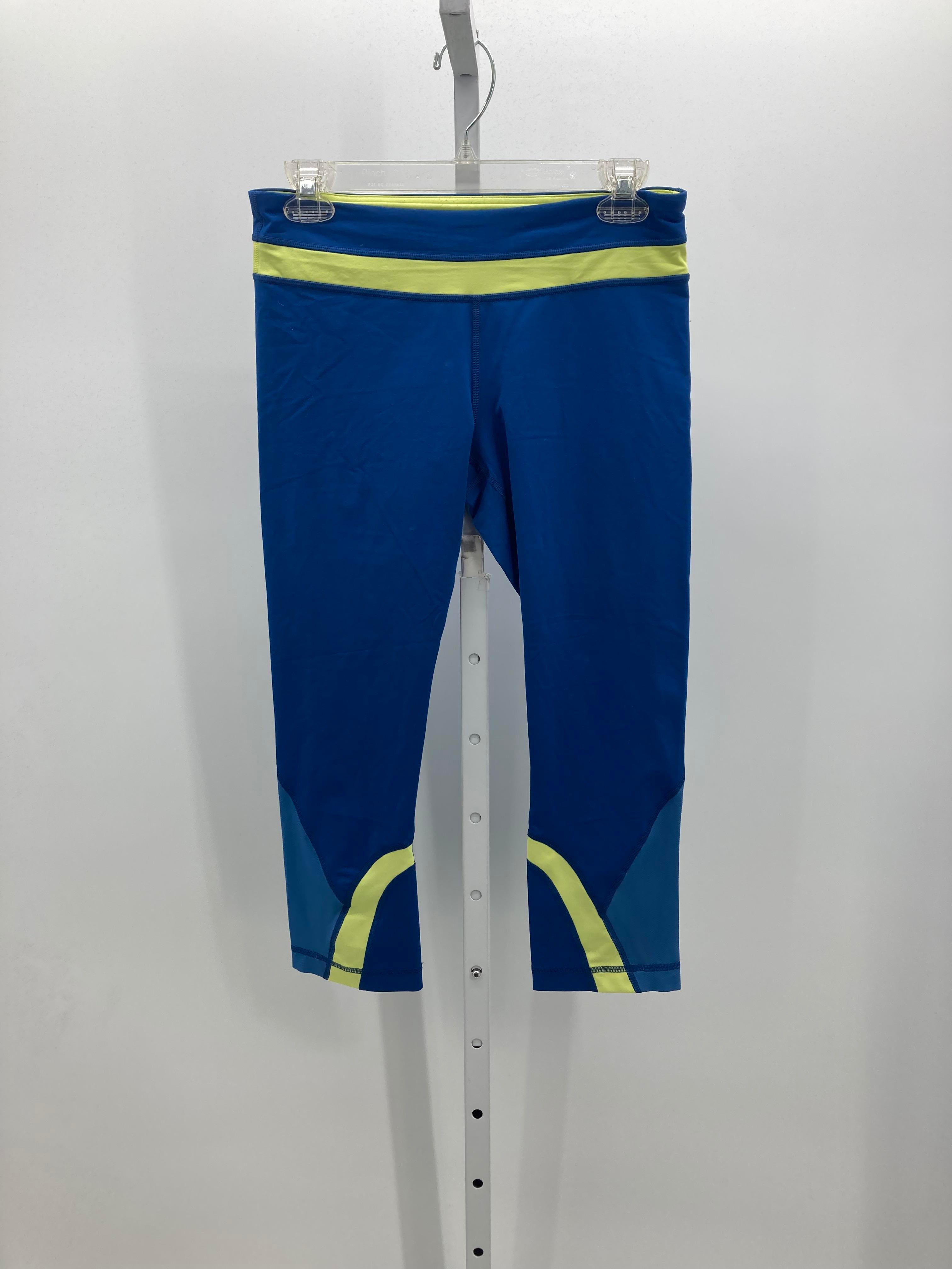 Lululemon Size 8 Misses Capri Pants