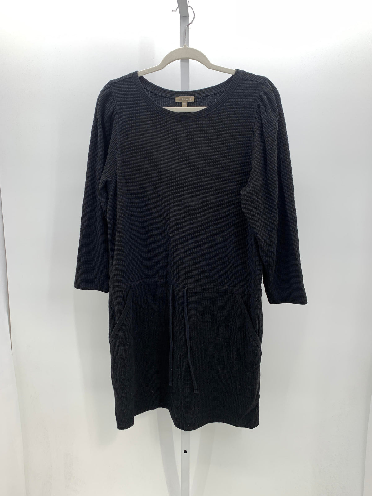 Size Large Misses 3/4 Sleeve Dress