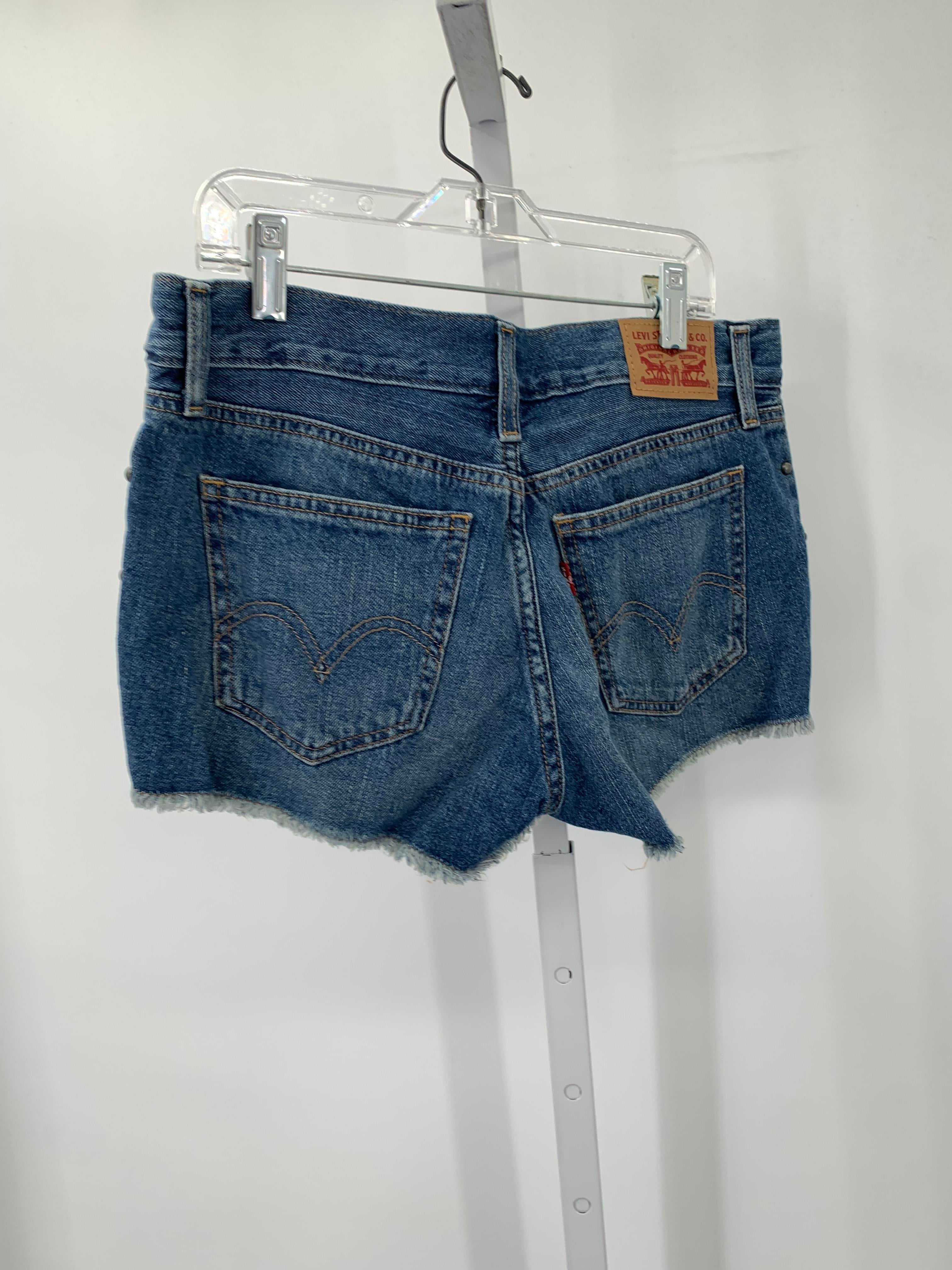 Levis Size 2 Juniors Shorts