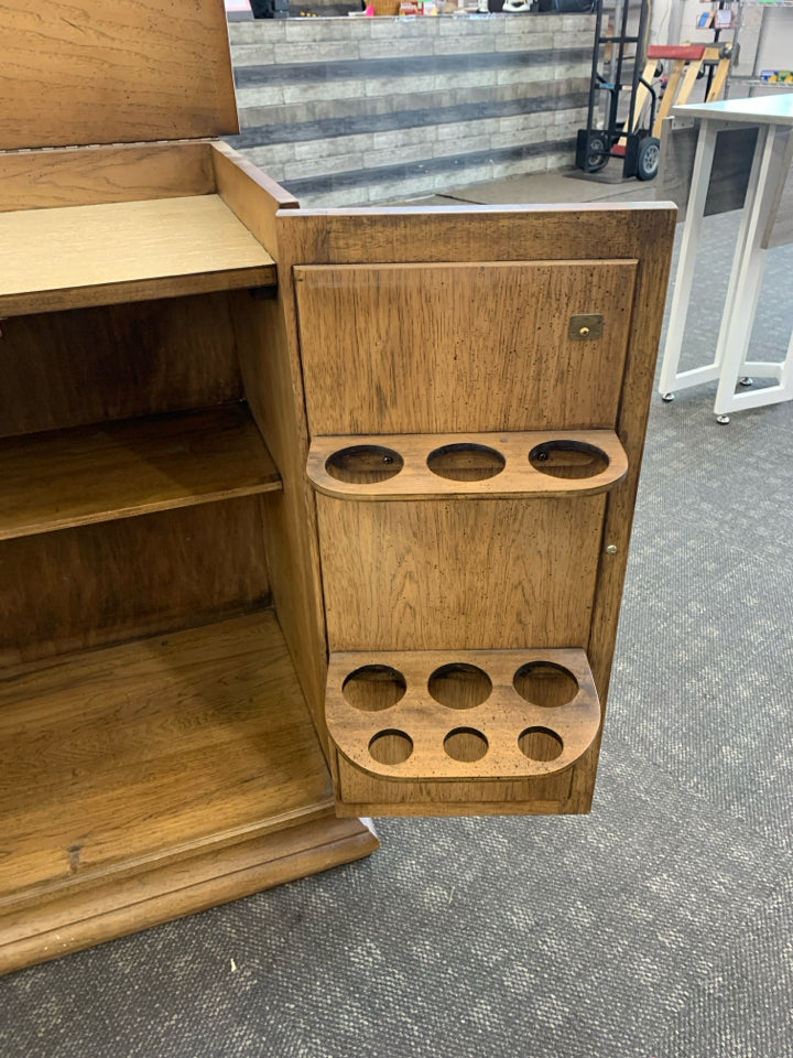 VTG WOOD BAR CABINET W/ W/ LIFT TOP DETAILED DOORS METAL HARD WARE.