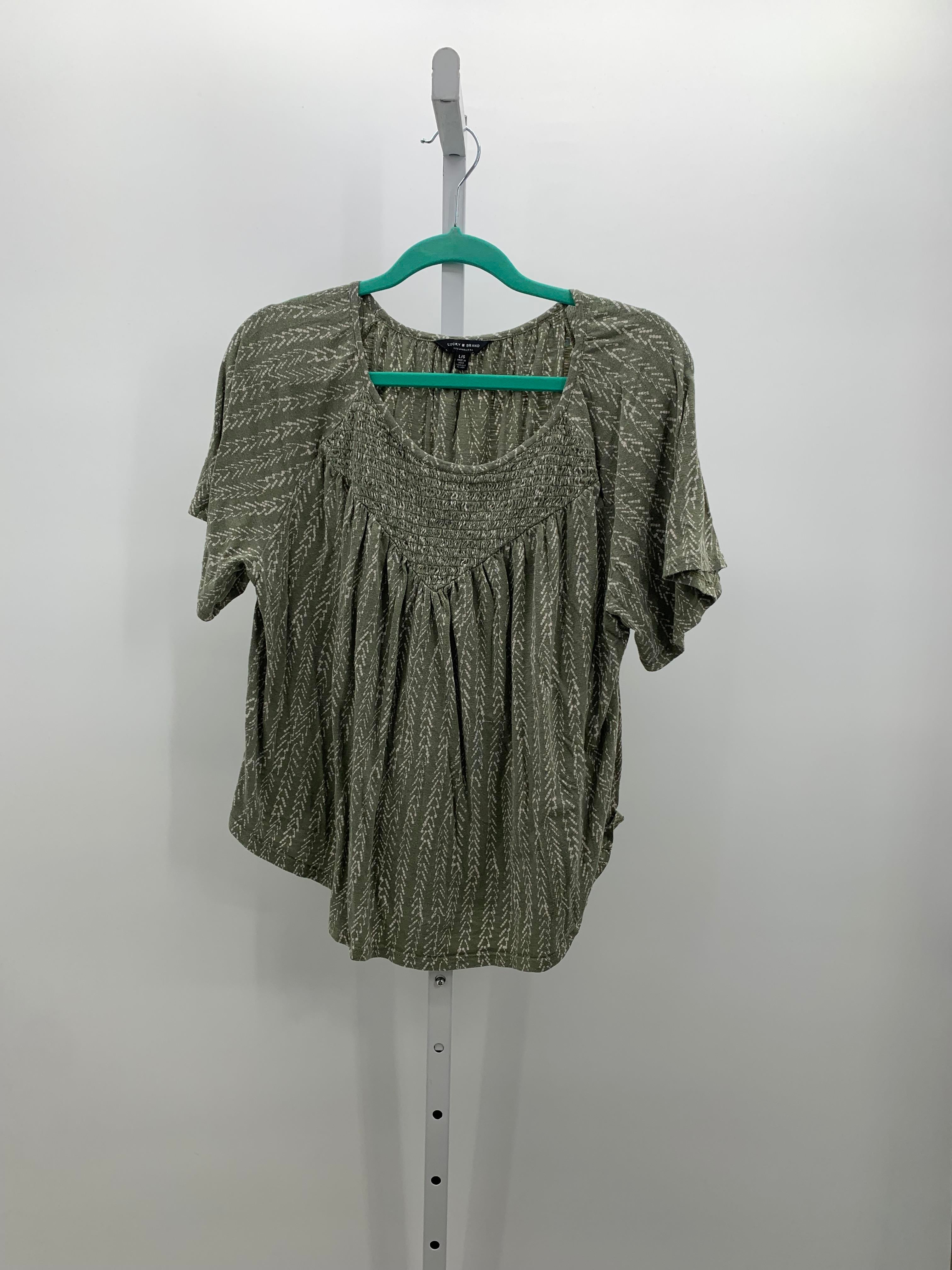 Lucky Brand Size Large Misses Short Sleeve Shirt