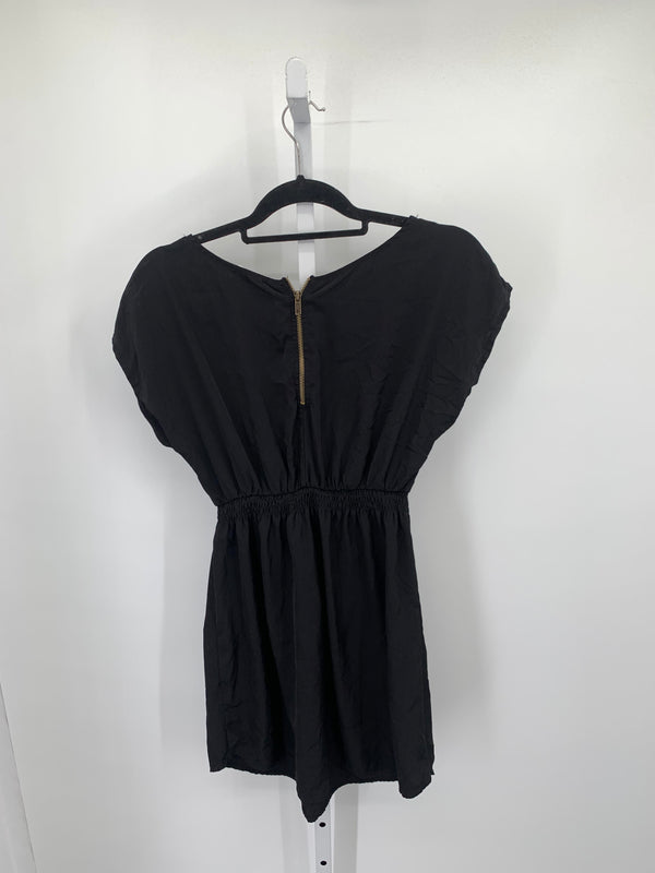 One Clothing Size Small Juniors Short Sleeve Dress