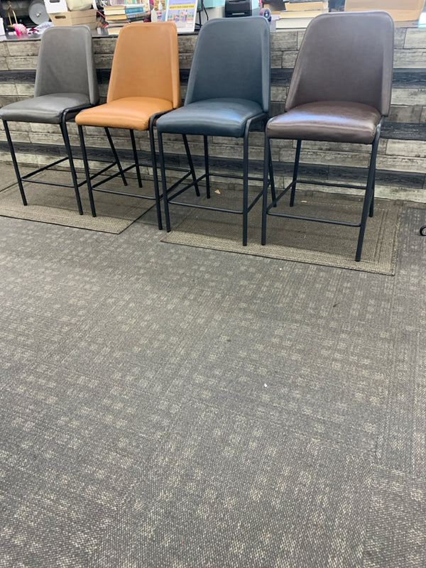 4 COLORFUL FAUX LEATHER BAR STOOLS.