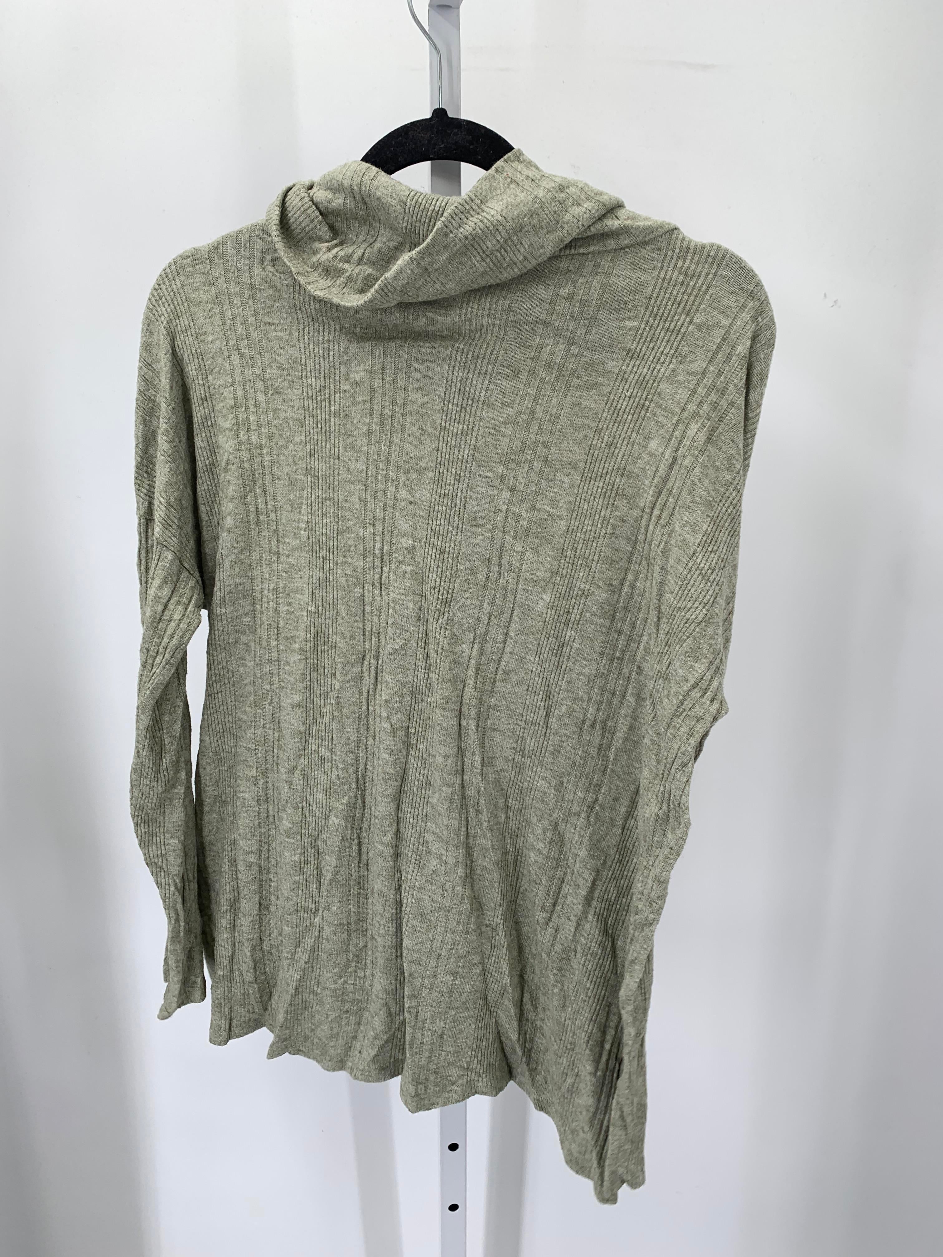 Size Extra Large Misses Long Sleeve Shirt