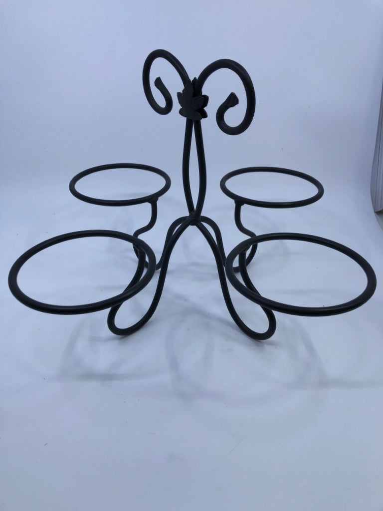 WROUGHT IRON DESSERT CADDY.