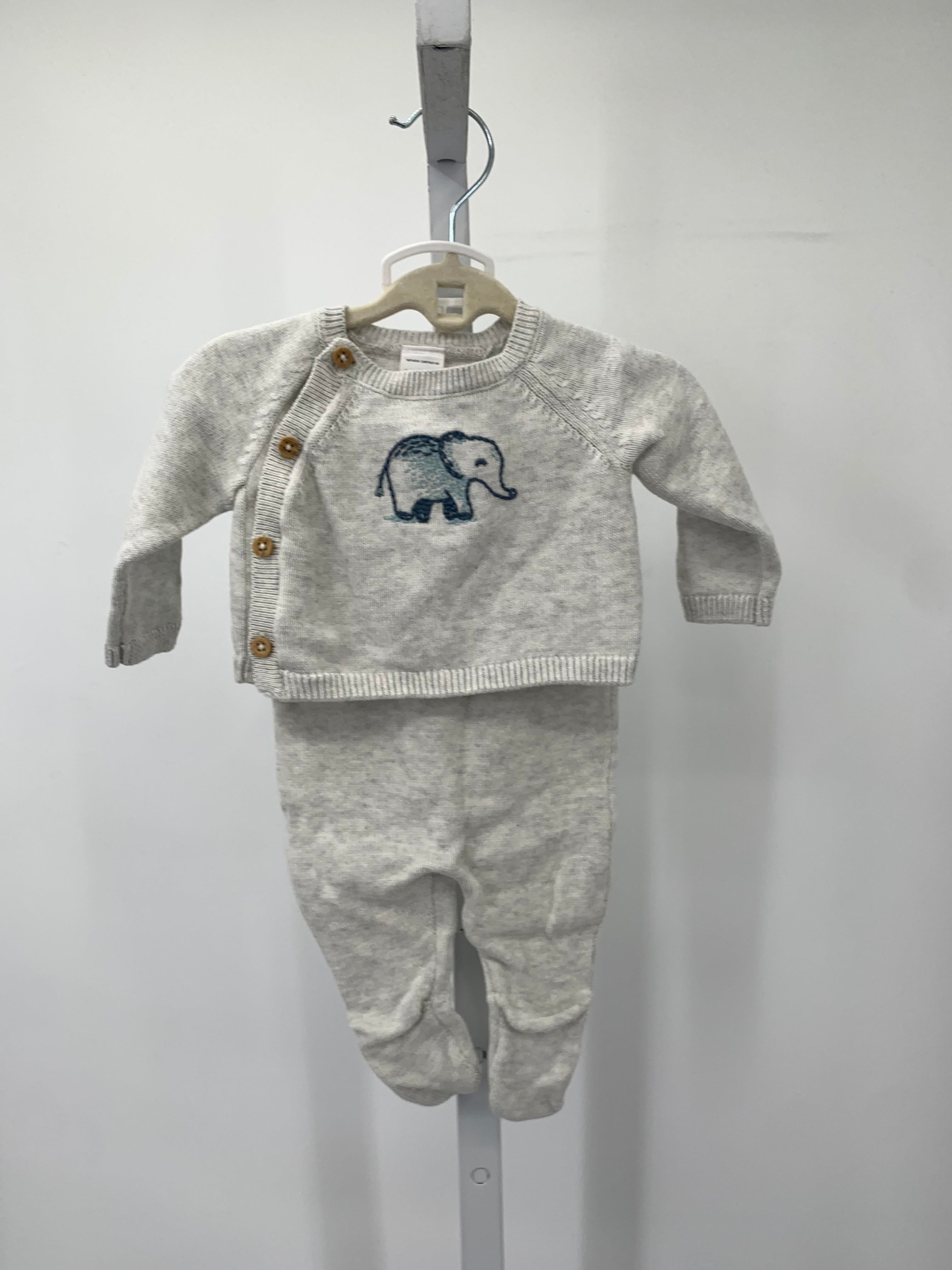 ELEPHANT SWEATER AND PANTS