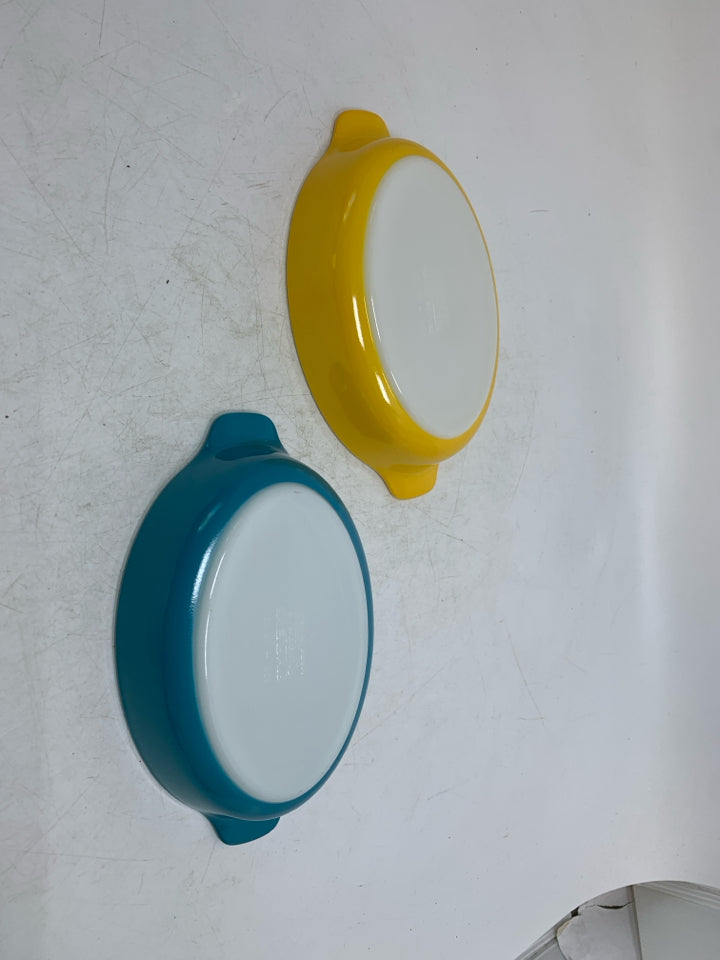 VTG 2  BLUE/YELLOW PIXIE AU GRATIN CASSEROLE DISHES #700.