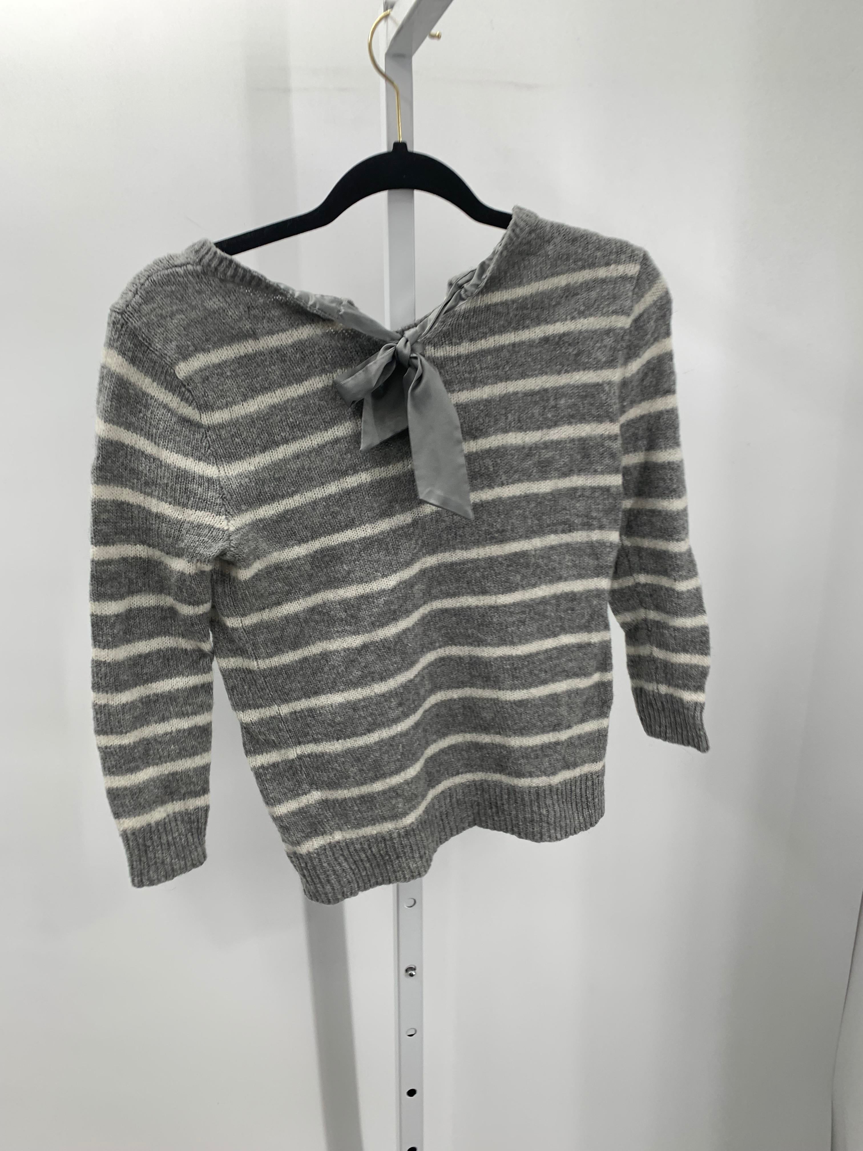 Abercrombie Size Medium Juniors Long Sleeve Sweater