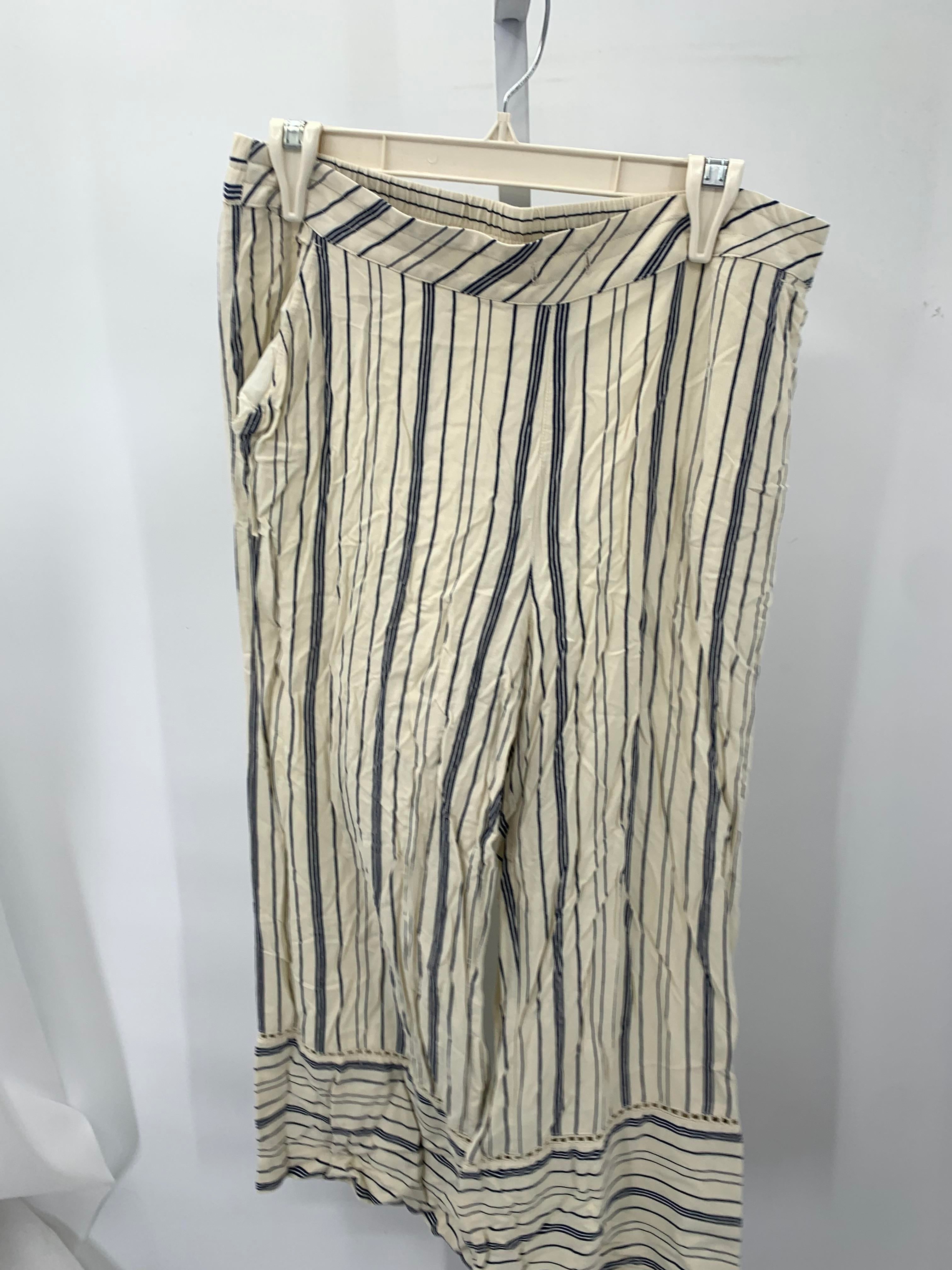 Soft Surroundings Size Medium Misses Capri Pants